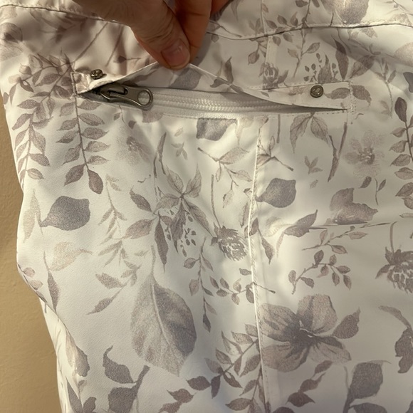 Obermeyer NWT, Malta women’s pants, size 12 - Picture 9 of 16